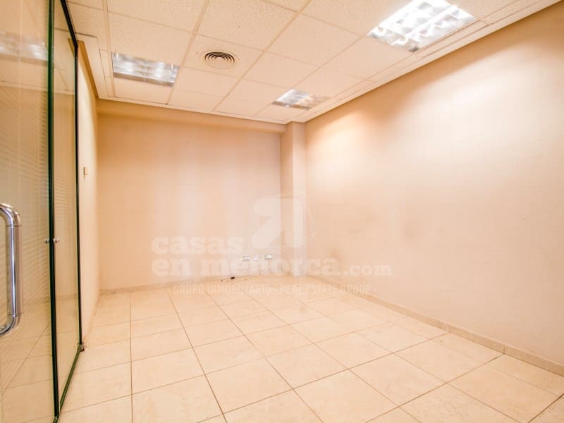 Commercial for sale in San Luis / Sant Lluis - € 175,000 (Ref: 8595509)