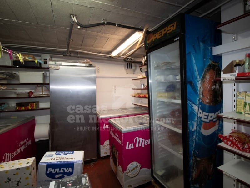 Ravintola/baari myytävänä paikassa Coves Noves - 300 000 € (Ref: 8595510)