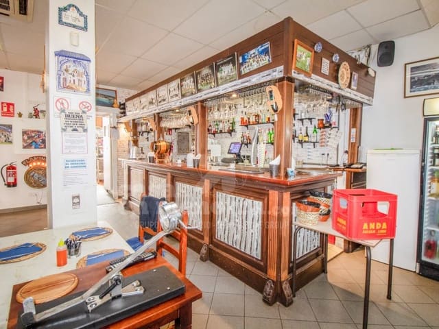 Ravintola/baari myytävänä paikassa Coves Noves, Es Mercadal - 300 000 € (Ref: 8595510)