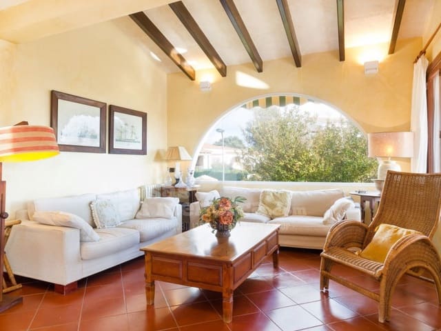 5 soveværelse Villa til salg i Cala'n Blanes, Ciutadella de Menorca - € 1.365.000 (Ref: 8640999)