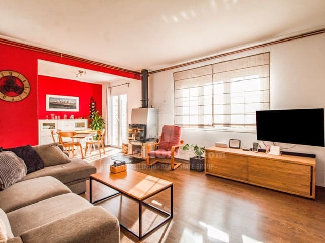 5 Zimmer Villa zu verkaufen in Trebaluger, Es Castell mit Garage - 670.000 € (Ref: 8665754)