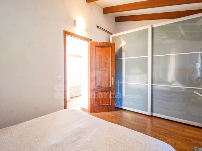 5 slaapkamer Villa te koop in Trebaluger met garage - € 690.000 (Ref: 8665754)