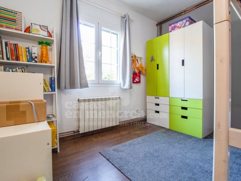 5 slaapkamer Villa te koop in Trebaluger met garage - € 690.000 (Ref: 8665754)