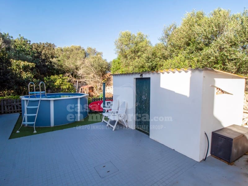 5 slaapkamer Villa te koop in Trebaluger met garage - € 690.000 (Ref: 8665754)