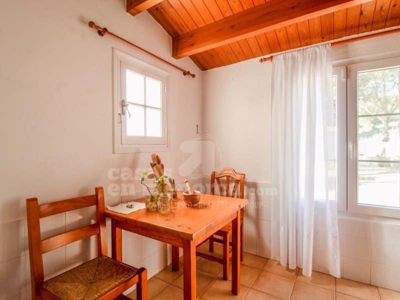 3 soveværelse Finca/Landehus til salg i Mahon / Mao med swimmingpool garage - € 1.750.000 (Ref: 8706091)