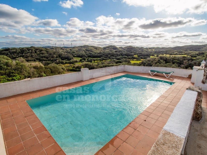3 soveværelse Finca/Landehus til salg i Mahon / Mao med swimmingpool garage - € 1.750.000 (Ref: 8706091)