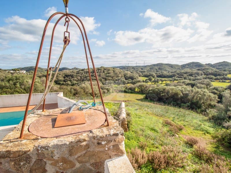 3 soveværelse Finca/Landehus til salg i Mahon / Mao med swimmingpool garage - € 1.750.000 (Ref: 8706091)