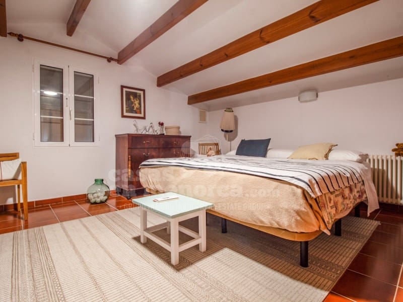 3 soveværelse Finca/Landehus til salg i Mahon / Mao med swimmingpool garage - € 1.750.000 (Ref: 8706091)