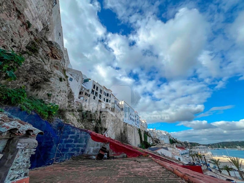 Kommersiell til salgs i Mahon / Mao - € 279 000 (Ref: 8712922)