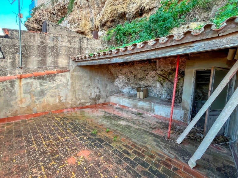 Kommersiell til salgs i Mahon / Mao - € 279 000 (Ref: 8712922)