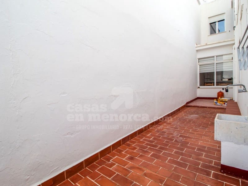 5 chambre Maison de Ville à vendre à Ciutadella de Menorca - 595 000 € (Ref: 8713381)