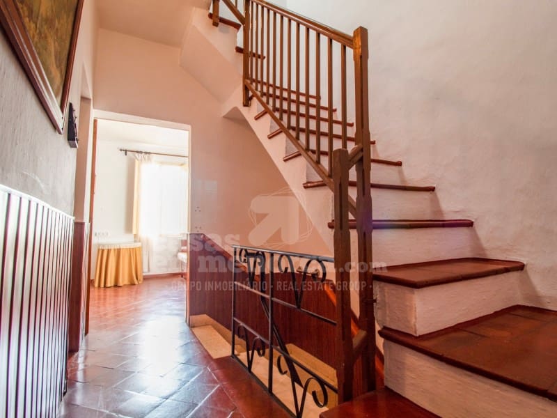 5 chambre Maison de Ville à vendre à Ciutadella de Menorca - 595 000 € (Ref: 8713381)