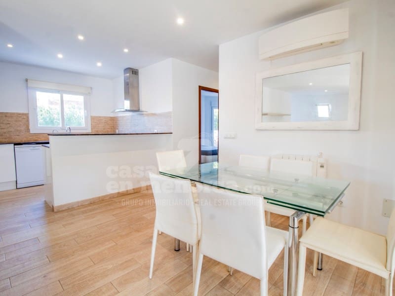 4 bedroom Villa for sale in Son Parc with garage - € 650,000 (Ref: 8741814)