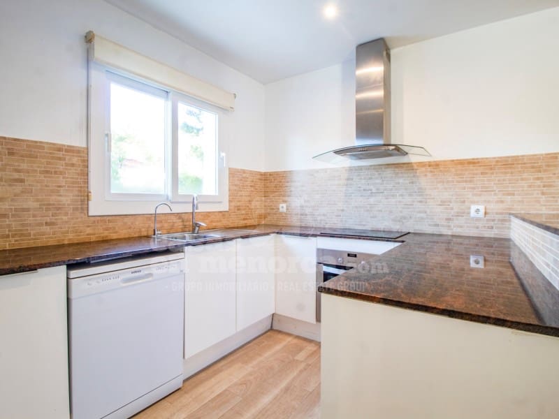 4 bedroom Villa for sale in Son Parc with garage - € 650,000 (Ref: 8741814)