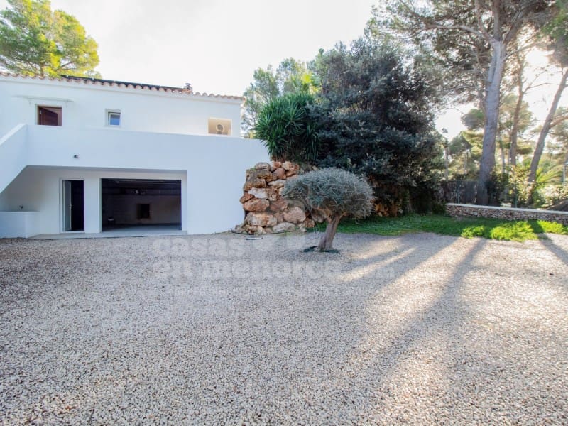 4 bedroom Villa for sale in Son Parc with garage - € 650,000 (Ref: 8741814)