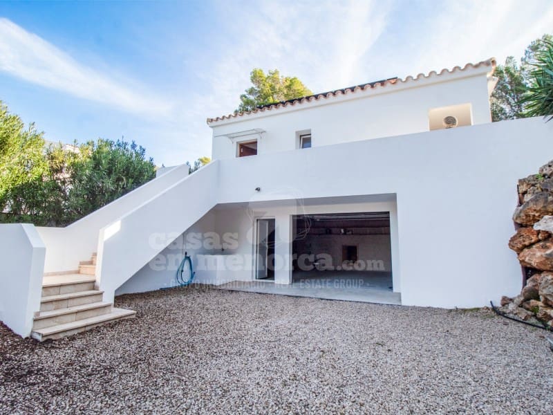 4 bedroom Villa for sale in Son Parc with garage - € 650,000 (Ref: 8741814)