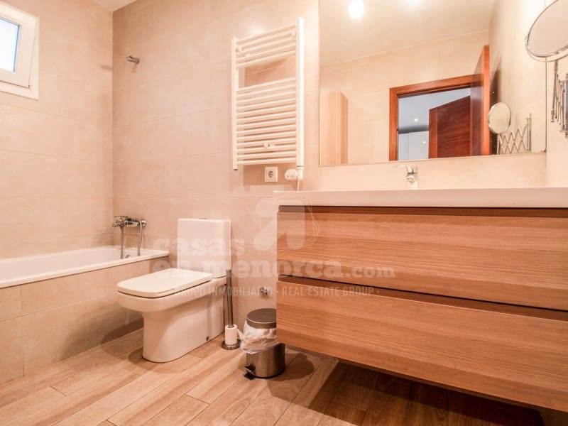 4 bedroom Villa for sale in Son Parc with garage - € 650,000 (Ref: 8741814)