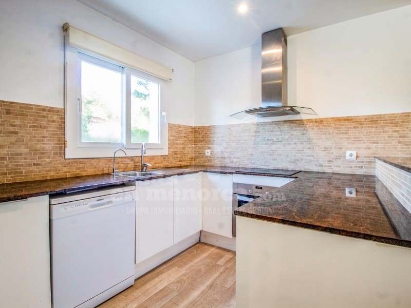 4 bedroom Villa for sale in Son Parc with garage - € 650,000 (Ref: 8741814)