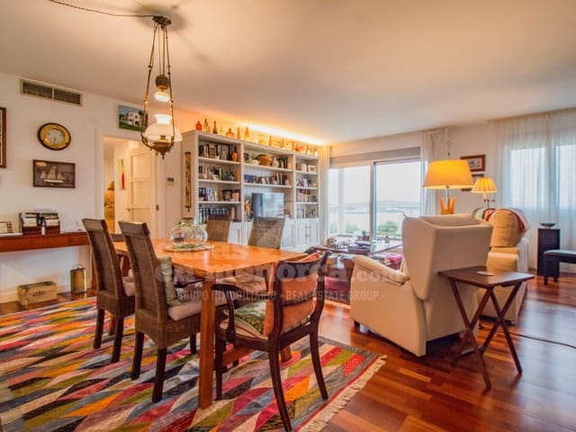 4 makuuhuone Asunto myytävänä paikassa Mahón / Maó mukana uima-altaan - 850 000 € (Ref: 8756275)