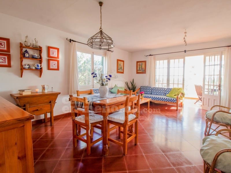 3 soveværelse Villa til salg i Cala Tirant med garage - € 590.000 (Ref: 8757894)