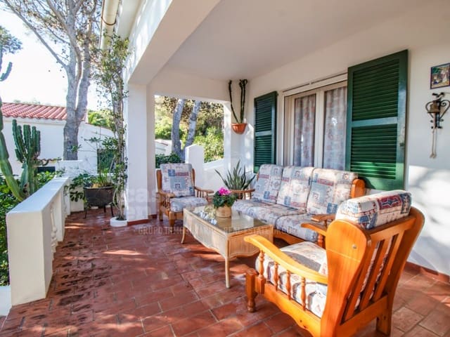 3 bedroom Villa for sale in Cala Tirant, Es Mercadal with garage - € 590,000 (Ref: 8757894)