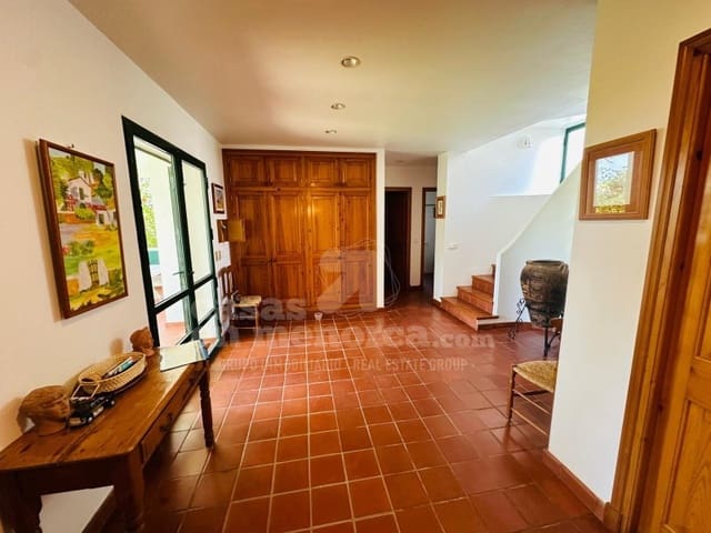 5 soveværelse Villa til salg i Son Xoriguer, Ciutadella de Menorca med garage - € 940.000 (Ref: 8757897)