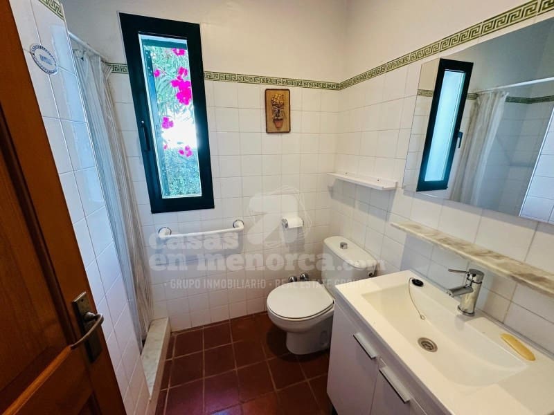 5 bedroom Villa for sale in Son Xoriguer with garage - € 940,000 (Ref: 8757897)