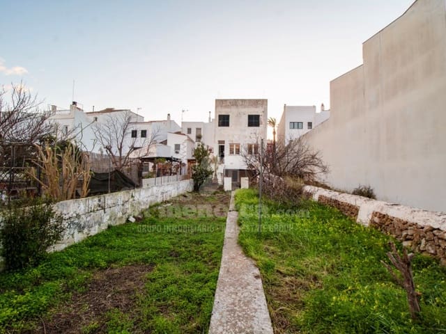 8 soveværelse Byhus til salg i Alayor / Alaior - € 550.000 (Ref: 8760081)