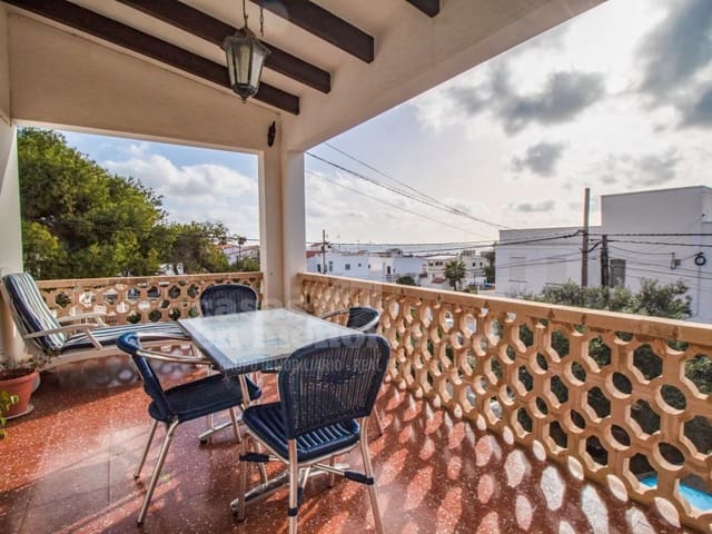 5 Zimmer Villa zu verkaufen in San Luis / Sant Lluís mit Garage - 735.000 € (Ref: 8785514)