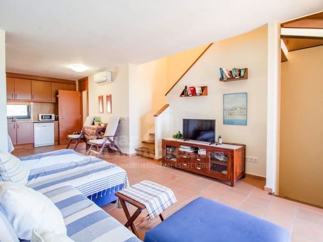 3 chambre Villa/Maison à vendre à Es Canutells, Mahón / Maó avec piscine - 430 000 € (Ref: 8789706)