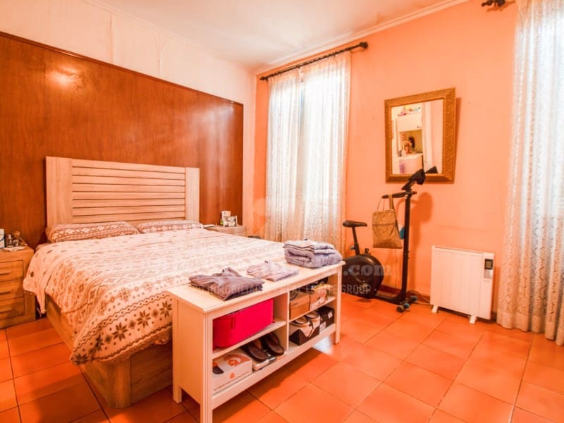 9 soverom Hus til salgs i Mahon / Mao - € 595 000 (Ref: 8812372)