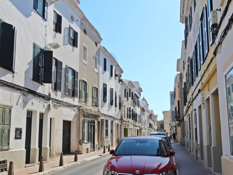 9 soverom Hus til salgs i Mahon / Mao - € 595 000 (Ref: 8812372)