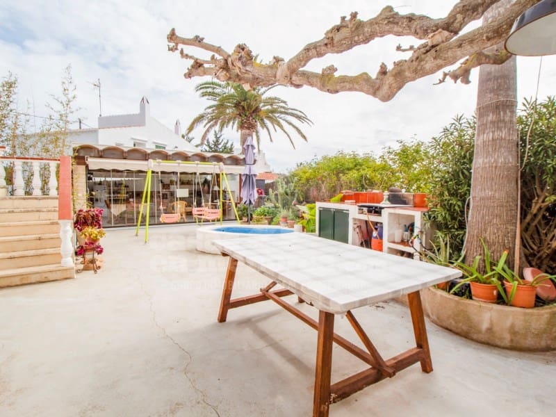 4 chambre Villa/Maison à vendre à Es Castell avec garage - 660 000 € (Ref: 8818148)