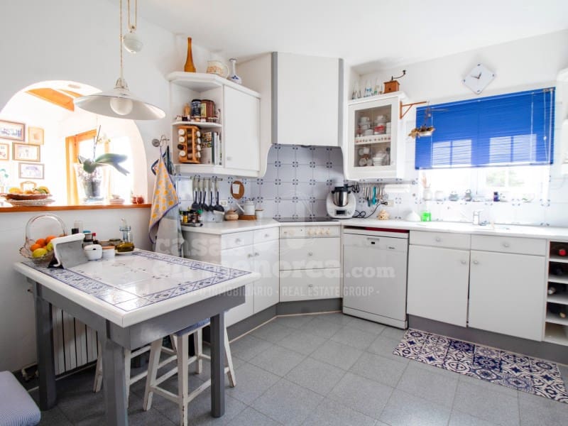 4 chambre Villa/Maison à vendre à Es Castell avec garage - 660 000 € (Ref: 8818148)