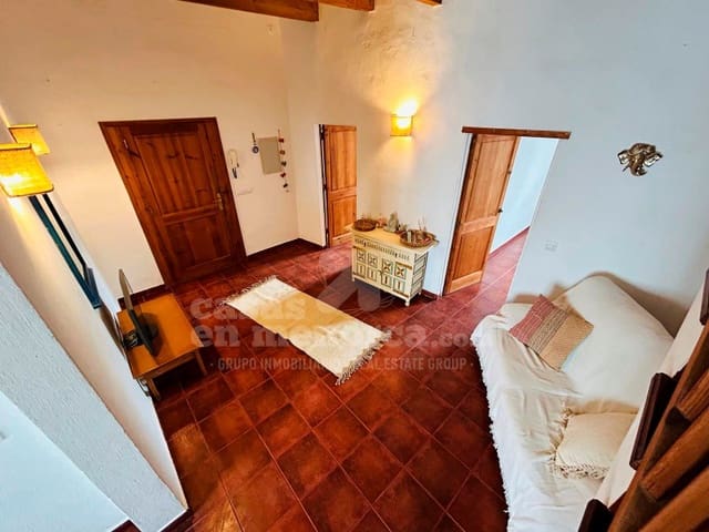 Casa de 3 habitaciones en Ciutadella, Ciutadella de Menorca en venta - 369.000 € (Ref: 8823024)