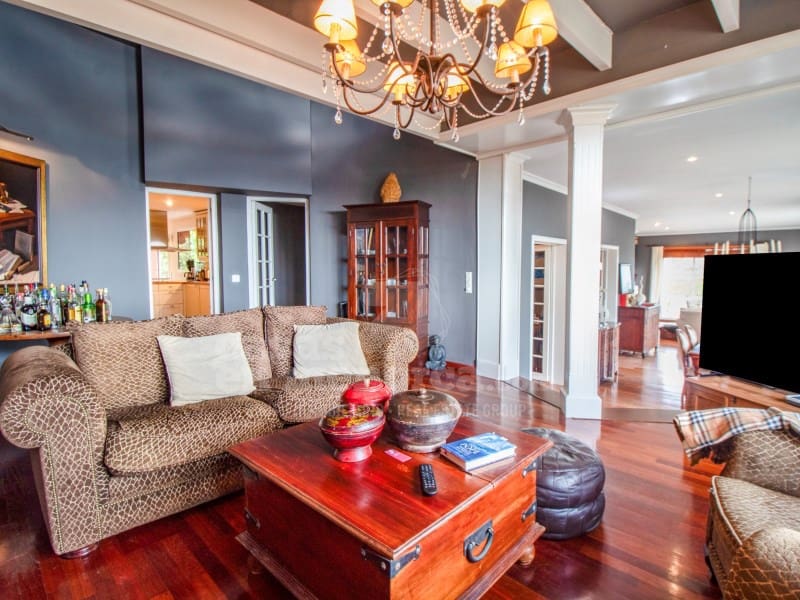 4 Zimmer Villa zu verkaufen in Punta Prima mit Pool Garage - 3.000.000 € (Ref: 8834512)