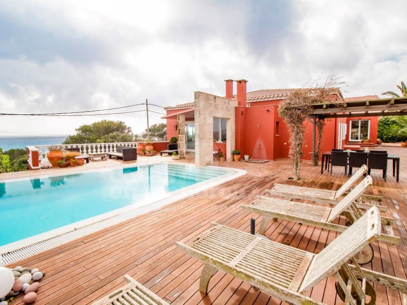 4 Zimmer Villa zu verkaufen in Punta Prima mit Pool Garage - 3.000.000 € (Ref: 8834512)