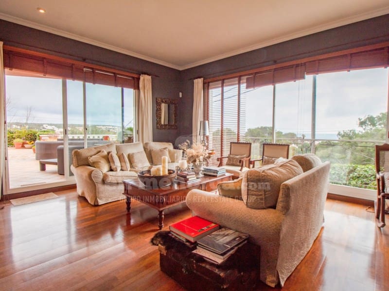 4 Zimmer Villa zu verkaufen in Punta Prima mit Pool Garage - 3.000.000 € (Ref: 8834512)