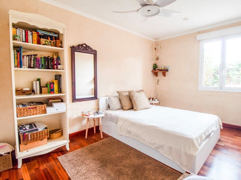 4 Zimmer Villa zu verkaufen in Punta Prima mit Pool Garage - 3.000.000 € (Ref: 8834512)