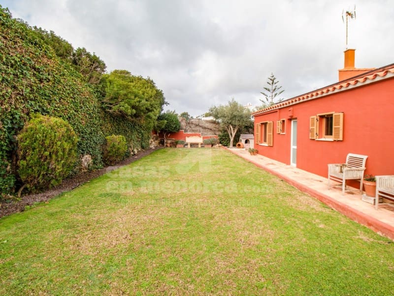 3 soveværelse Villa til salg i Punta Prima med garage - € 620.000 (Ref: 8836857)