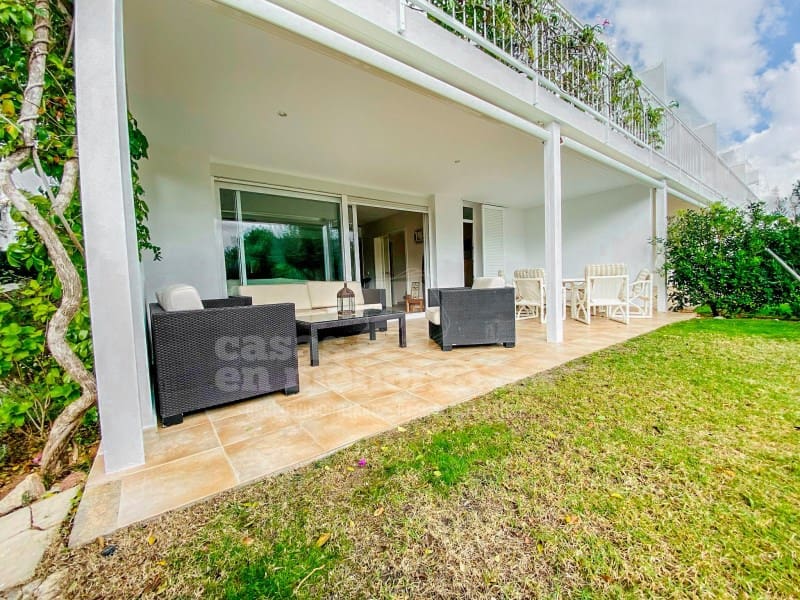 4 soveværelse Villa til salg i Coves Noves med swimmingpool garage - € 595.000 (Ref: 8847817)