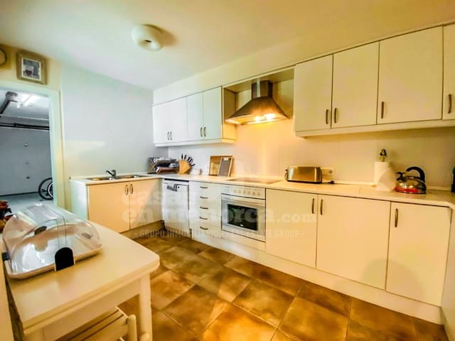 4 soveværelse Villa til salg i Coves Noves, Es Mercadal med swimmingpool garage - € 595.000 (Ref: 8847817)