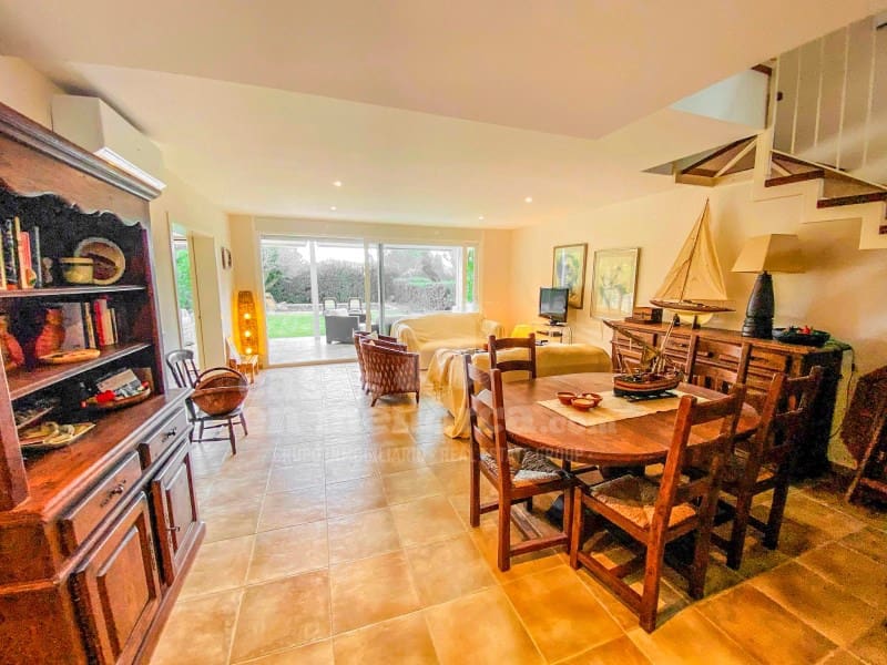 4 soveværelse Villa til salg i Coves Noves med swimmingpool garage - € 595.000 (Ref: 8847817)