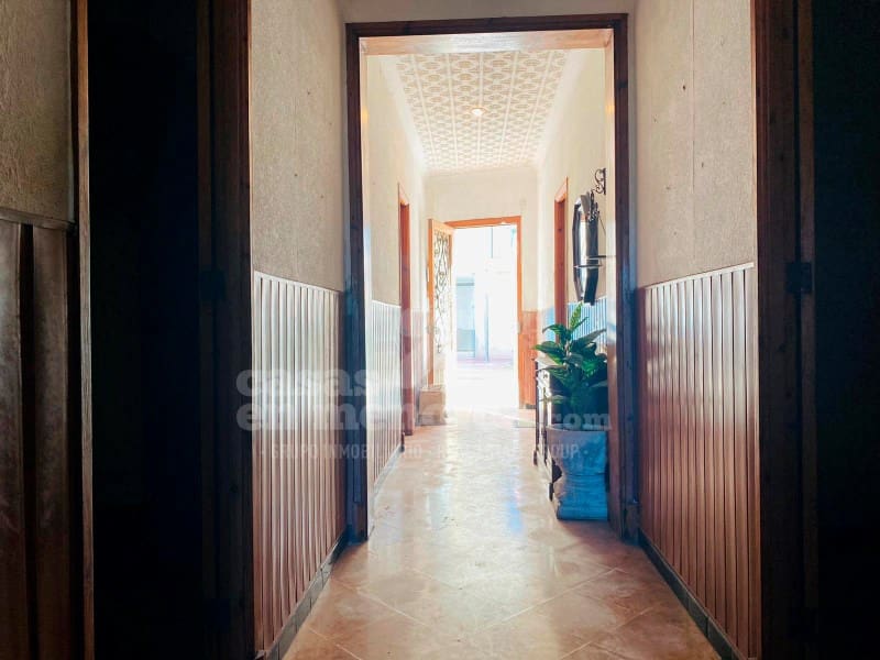 7 soveværelse Byhus til salg i Ciutadella de Menorca - € 477.000 (Ref: 8867285)