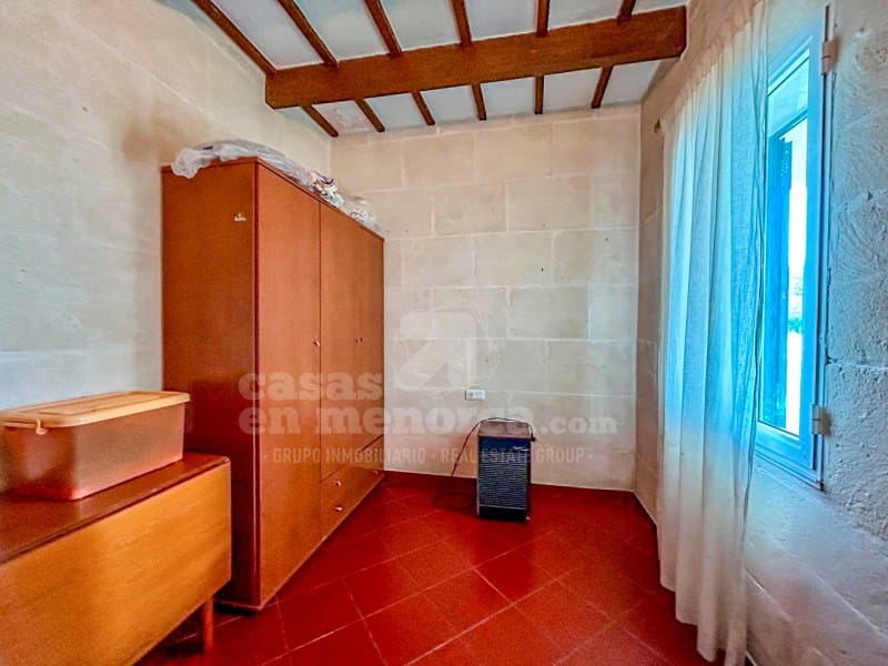 4 slaapkamer Finca/Landhuis te koop in Cala Blanca - € 625.000 (Ref: 8881832)