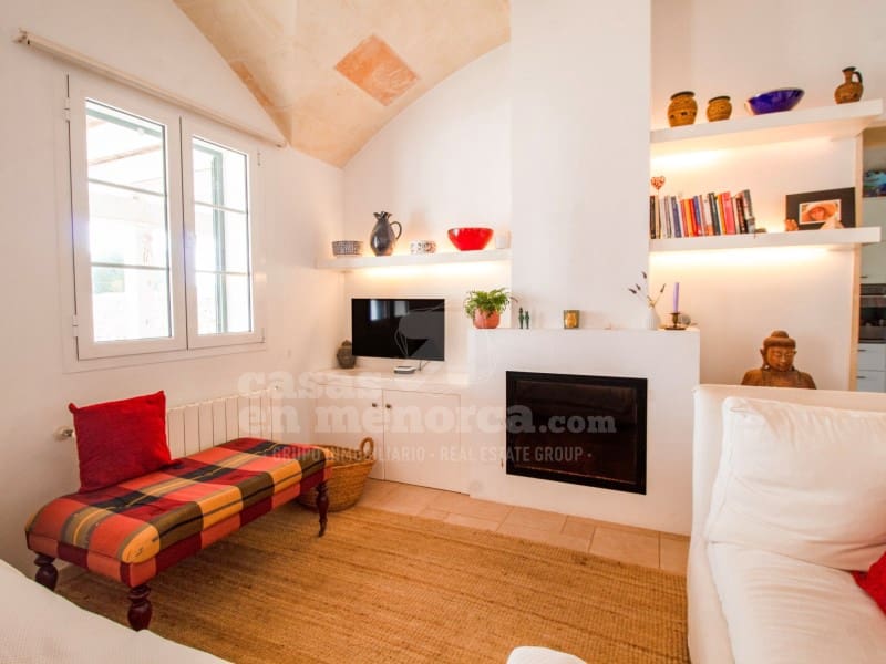 4 soveværelse Finca/Landehus til salg i Llucmacanes med swimmingpool garage - € 790.000 (Ref: 8888615)