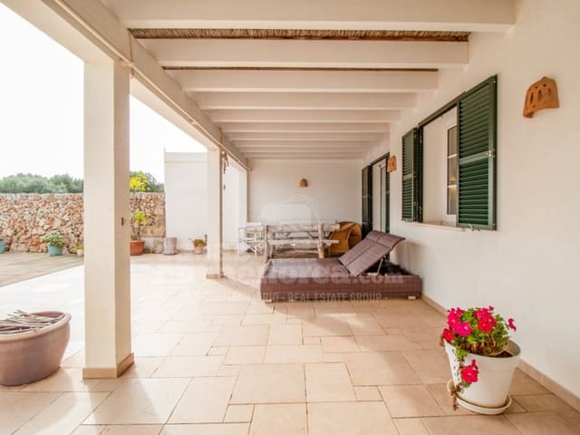 4 bedroom Finca/Country House for sale in Llucmaçanes, Mahón / Maó with pool garage - € 790,000 (Ref: 8888615)