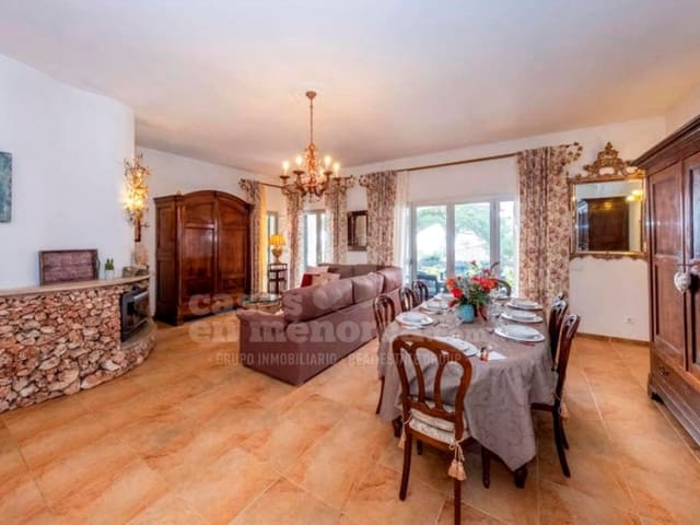 4 soveværelse Villa til salg i Binibeca, San Luis / Sant Lluís med swimmingpool garage - € 1.950.000 (Ref: 8911518)