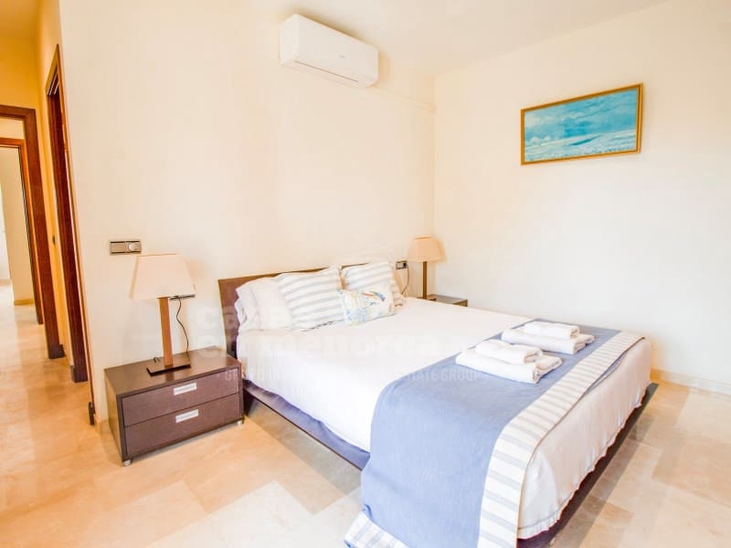 6 soveværelse Villa til salg i Binidali med swimmingpool - € 1.800.000 (Ref: 8913304)