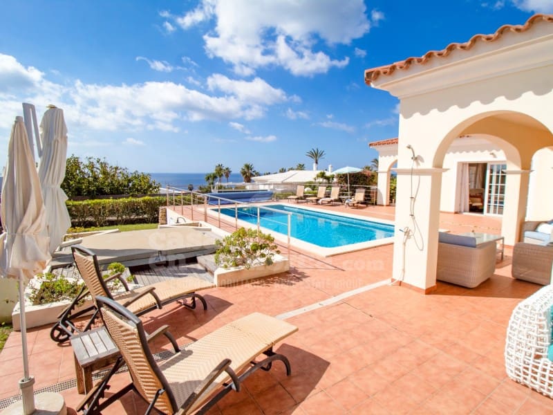 6 soveværelse Villa til salg i Binidali med swimmingpool - € 1.800.000 (Ref: 8913304)